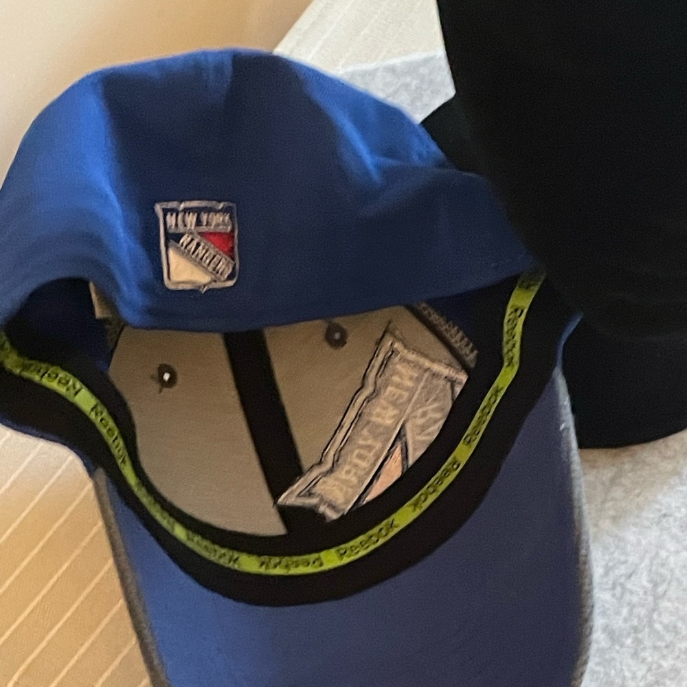NY Rangers Hat 🆕 - Picture 2 of 5